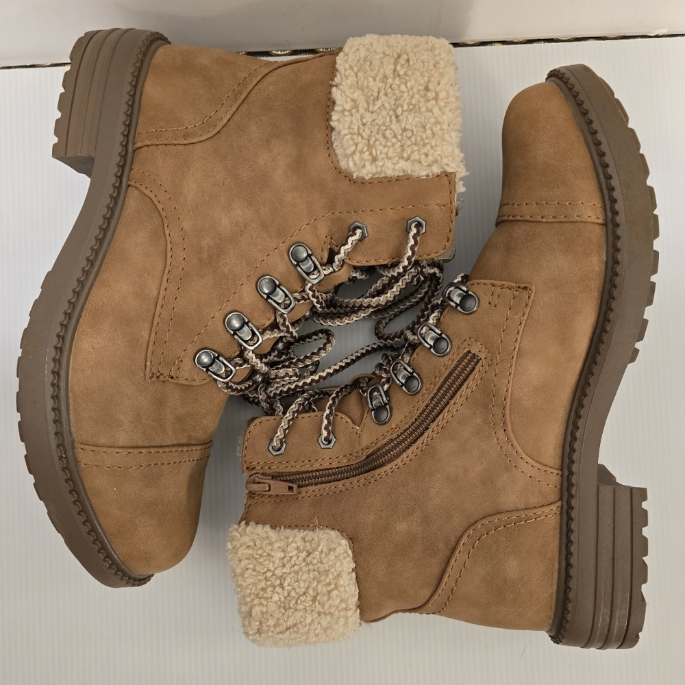 REPORT Camel Brown Combat Boot Faux Fur Detail Lace Up & Zipper Closure Size 9.5 - Picture 5 of 17